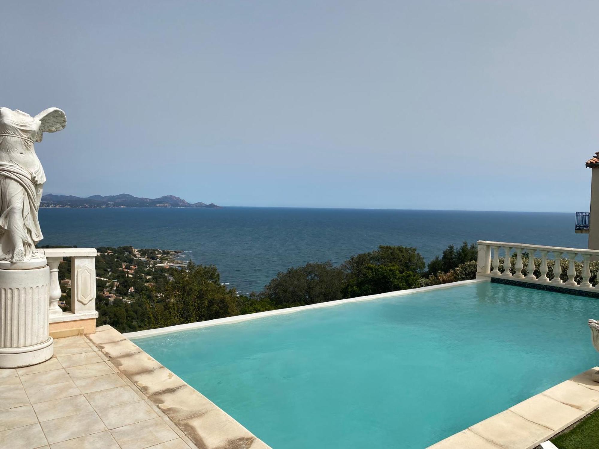 Villa Goonie Les Issambres Exteriör bild